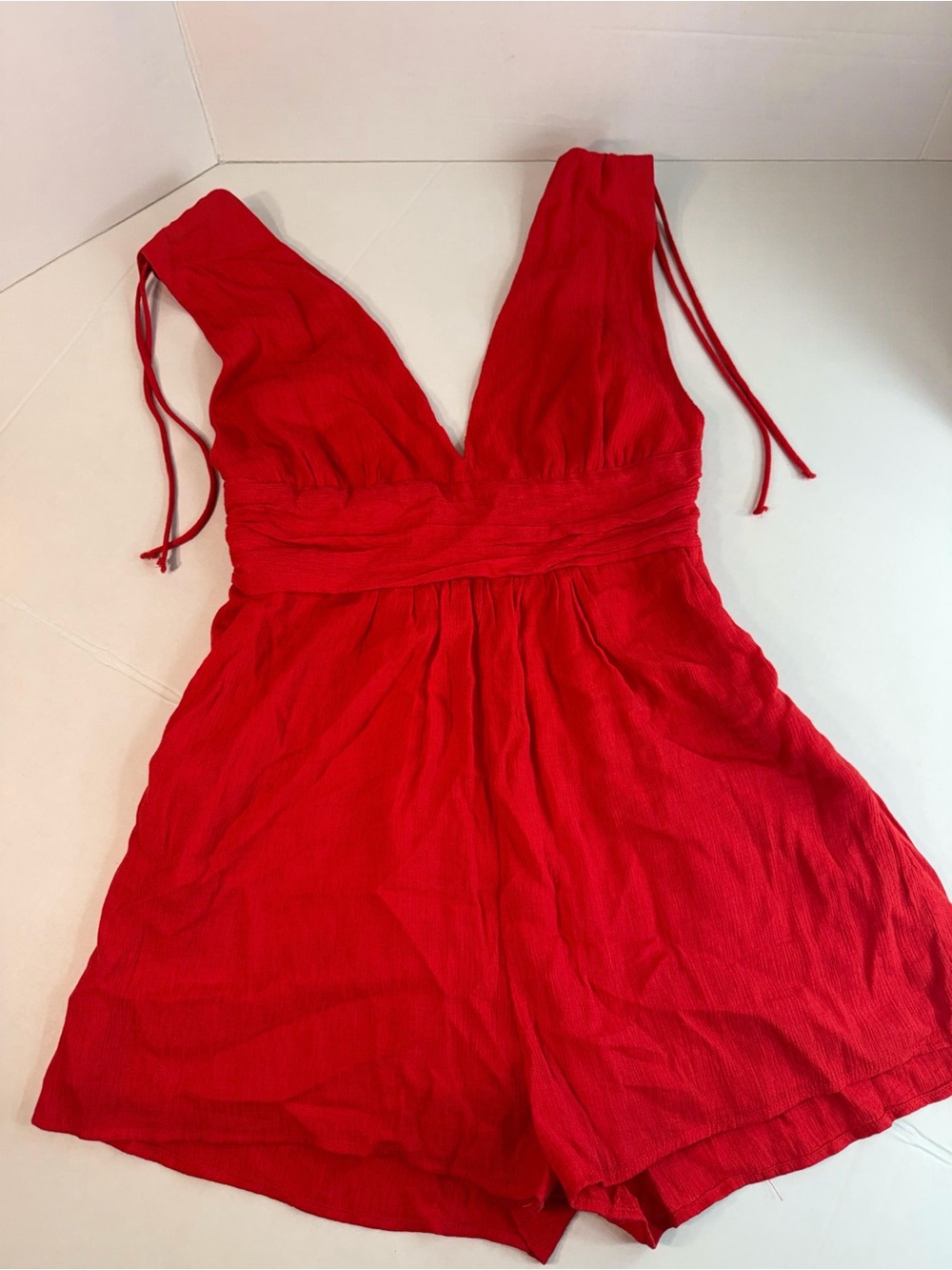 Red V-Neck Sleeveless Romper